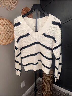 Abercrombie & Fitch chunky knit sweater y2k inspired preppy striped
